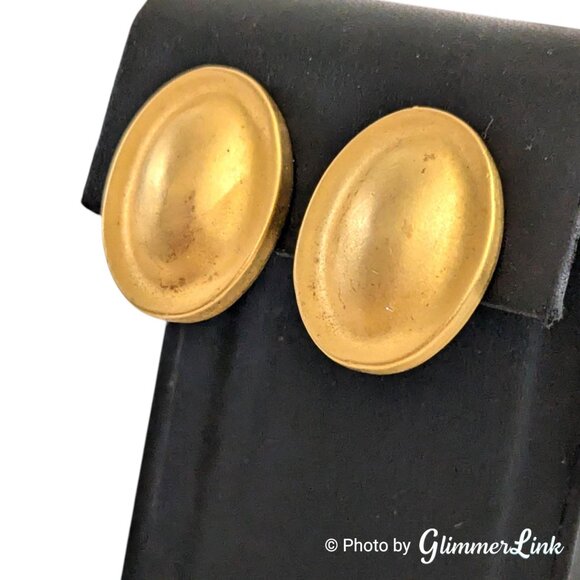 Vintage Chunky Matte Gold Tone Oval Clip On Earrings • Bold 1980s Domed Earrings - Picture 3 of 7